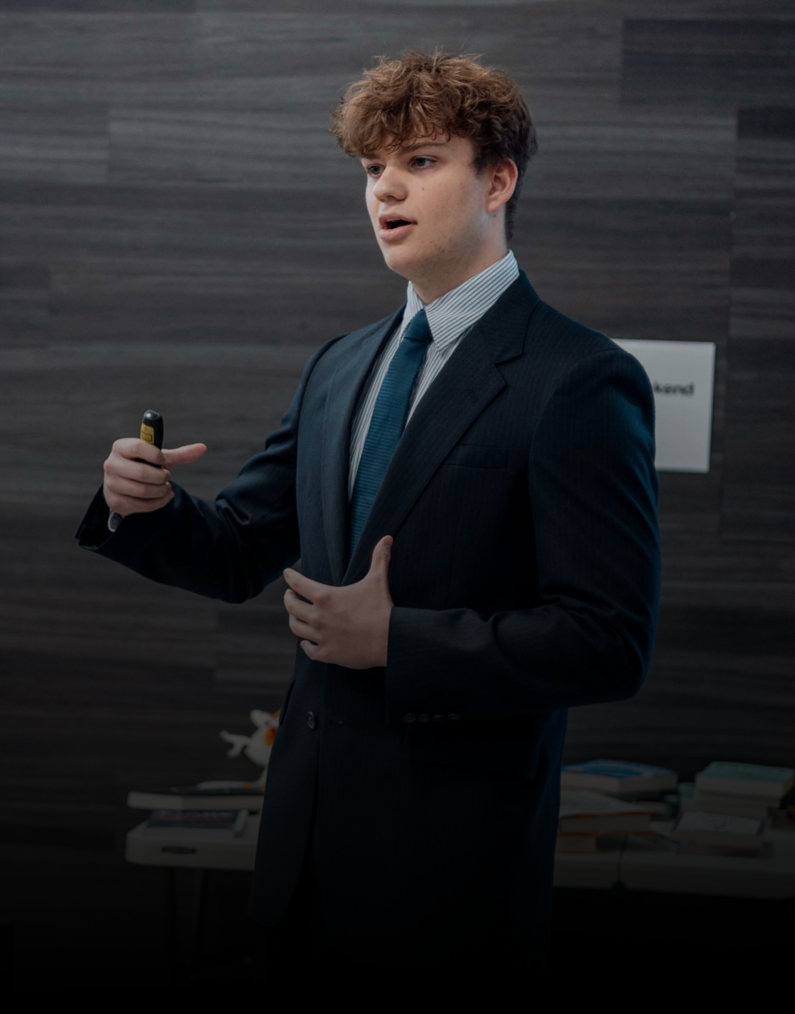 Pieter Pitching at Event