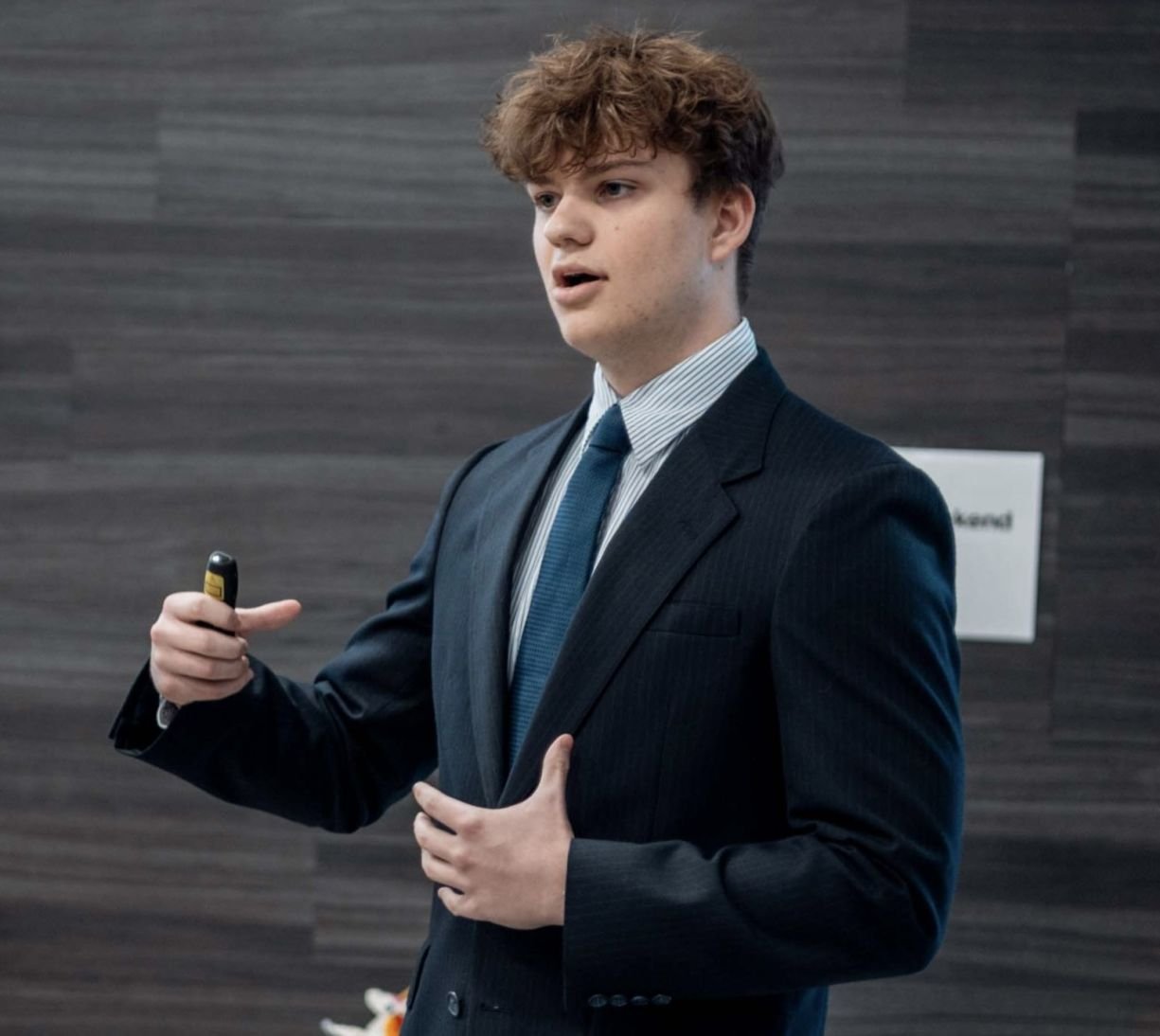 Pieter Pitching at Event Cropped